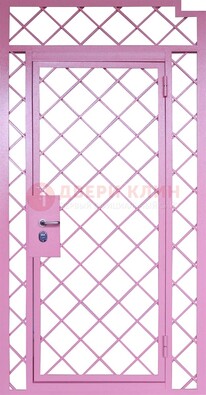 Розовая металлическая решетчатая дверь ДР-15 в Лыткарино