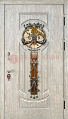 Светлая железная дверь со стеклом ковкой для коттеджа ДСК-134 в Лыткарино