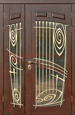 Коричневая железная дверь с большим стеклом и ковкой ДСК-203 в Лыткарино