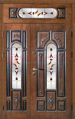 Коричневая двухстворчатая железная дверь с МДФ и витражом ВЖ-36 в Лыткарино